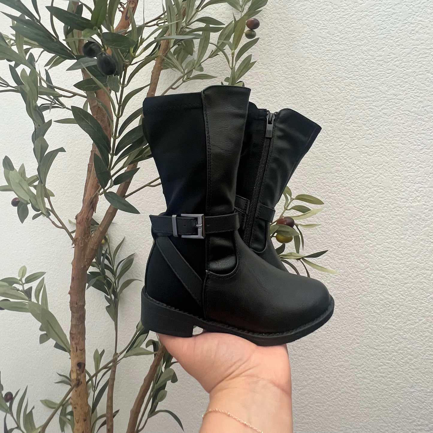 Tabby Boots - Black