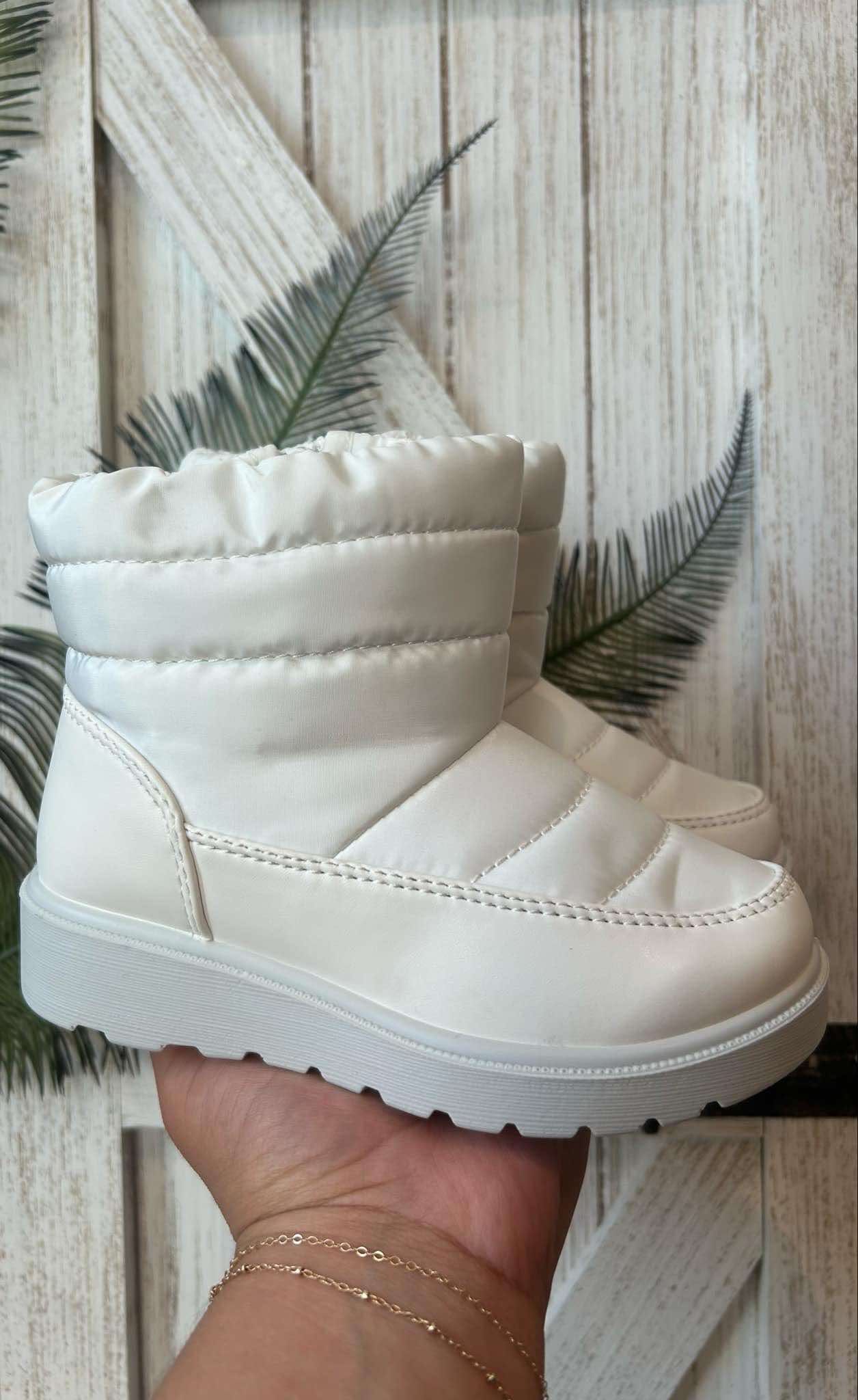 Everest Boots - White