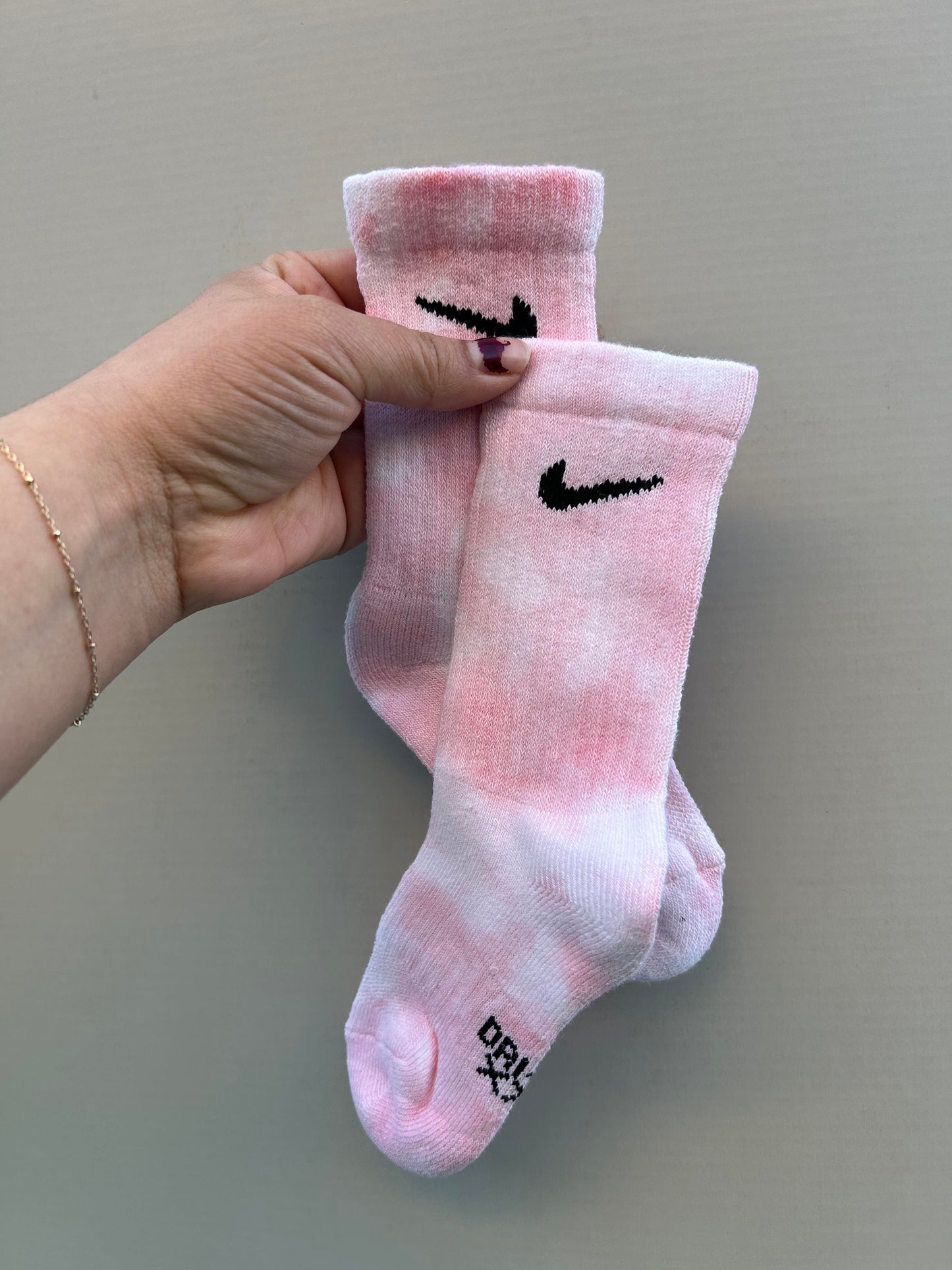 Pinky - Tie Dye Socks